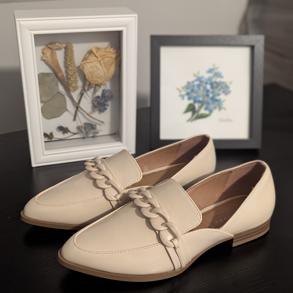 NEW LC Lauren Conrad Cream Demii Chain Slip-On Loafers